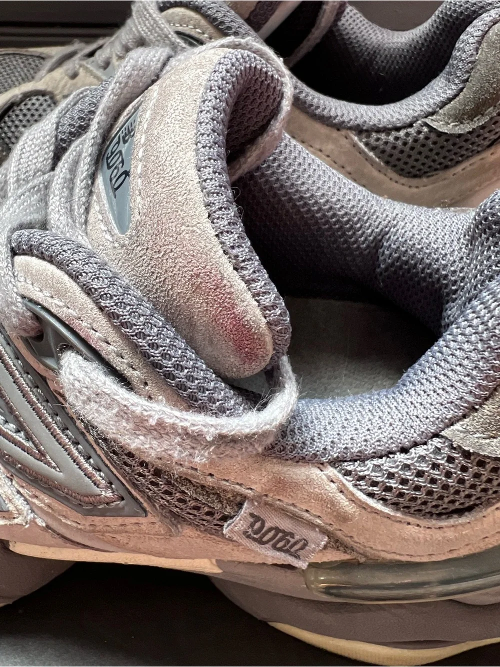 New Balance 9060 Men's Sneakers  Shadow/Purple/Grey, Size 6
